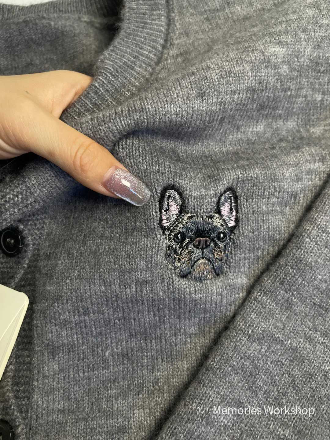 Customized embroidered T-shirts for pets